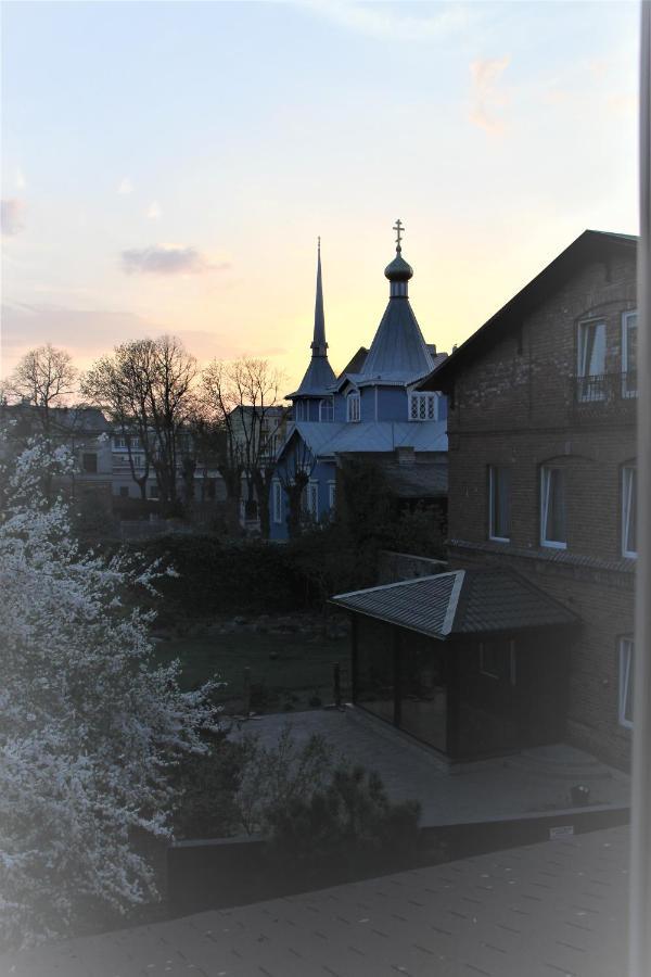 Hotel Jugend With Self Check-In Liepaja Bagian luar foto
