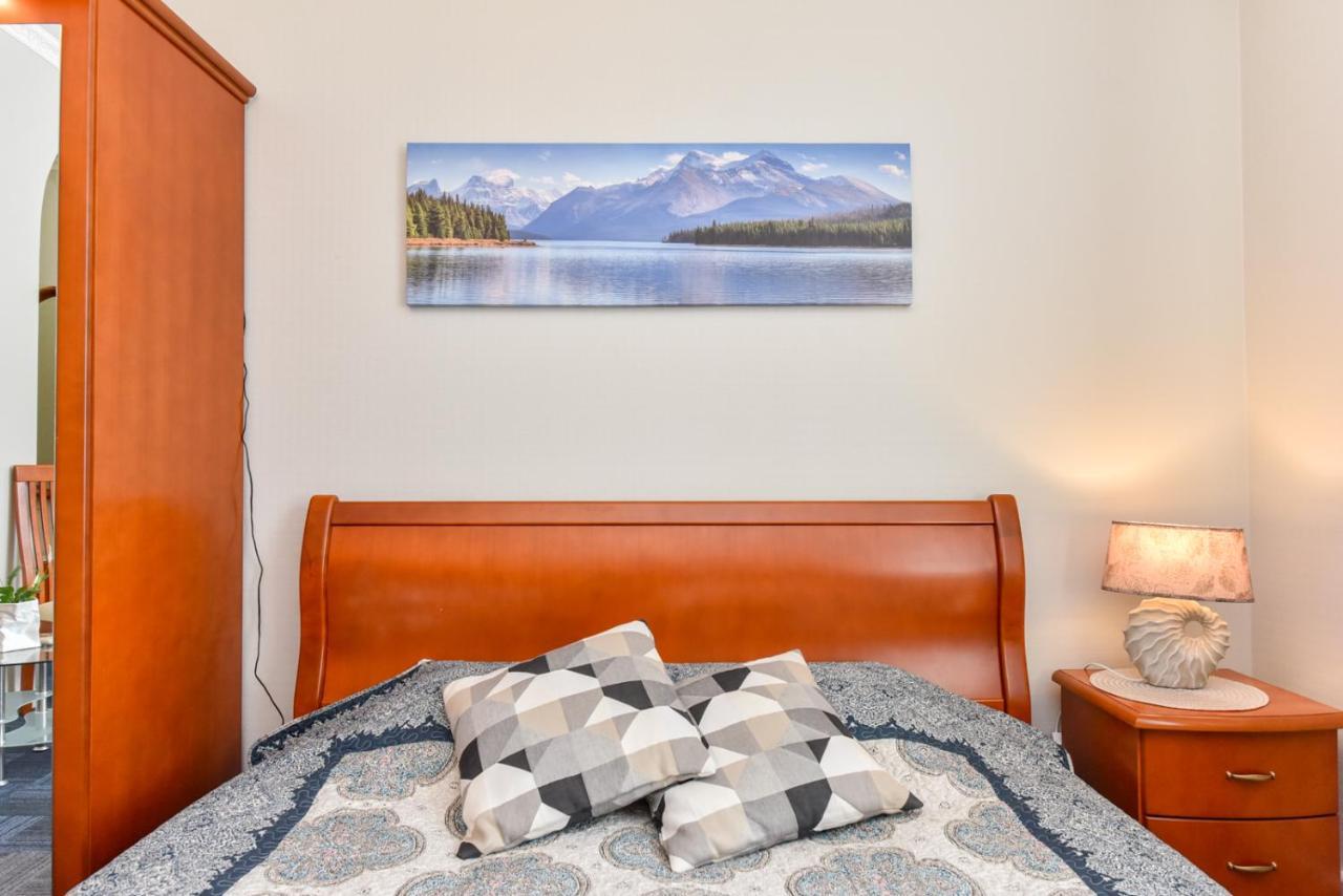 Hotel Jugend With Self Check-In Liepaja Bagian luar foto